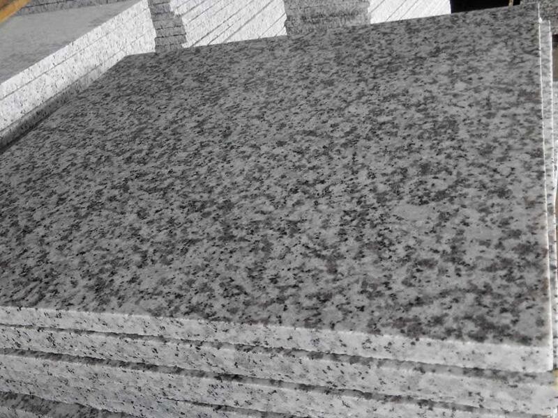 G439 Grey Granite Tiles (4)