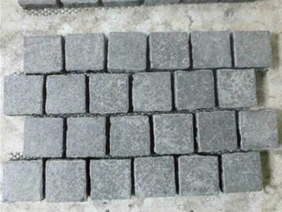 WP-MBP069 Natural Paving Floor Mesh Granite Cube Stone Cobblestone for Driveway